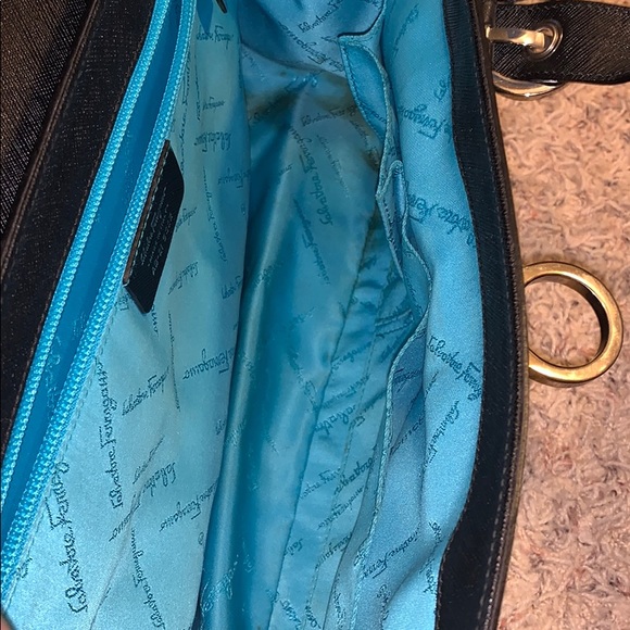 Ferragamo handbag - Picture 4 of 7